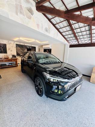 TOYOTA COROLLA CROSS 1.8 VVT-I HYBRID FLEX XRX CVT TOYOTA COROLLA CROSS 1.8 VVT-I HYBRID FLEX XRX CVT